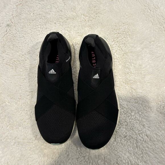 Size 8.5 - adidas UltraBoost DNA Cloud Black 2021 - Picture 2 of 8